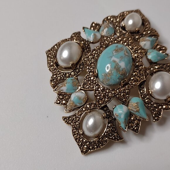 Pretty Blue And Gold Tone Diamond Shaped Sarah Coventry Large Brooch - Picture 5 of 13